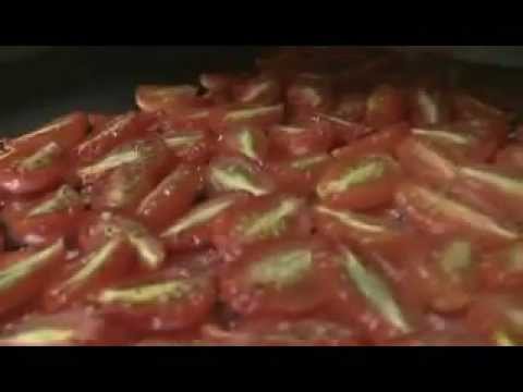 How to Oven-Roast Tomatoes (Sun-Dried)