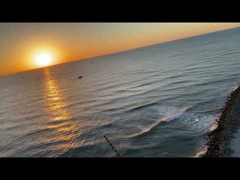Видео: Most Beautiful Sunset Video Over The Ocean | ASMR ocean sounds for Relaxation & Sleeping