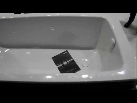 Аудио-система Sound Wave в ванне Kaldewei Cayono на МосБилд 2013