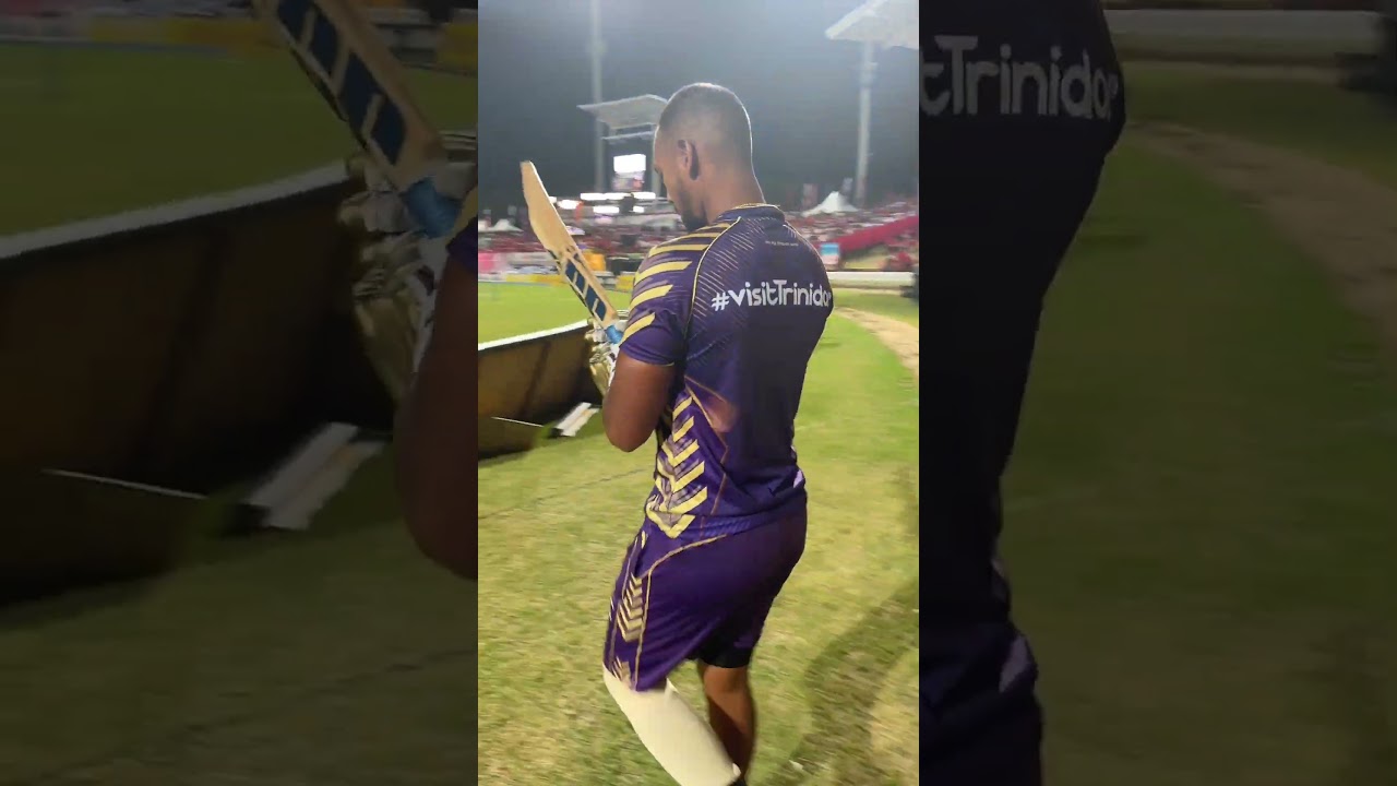 Crowd erupts as the Knights make their way to the ground | TKR | CPL 2023