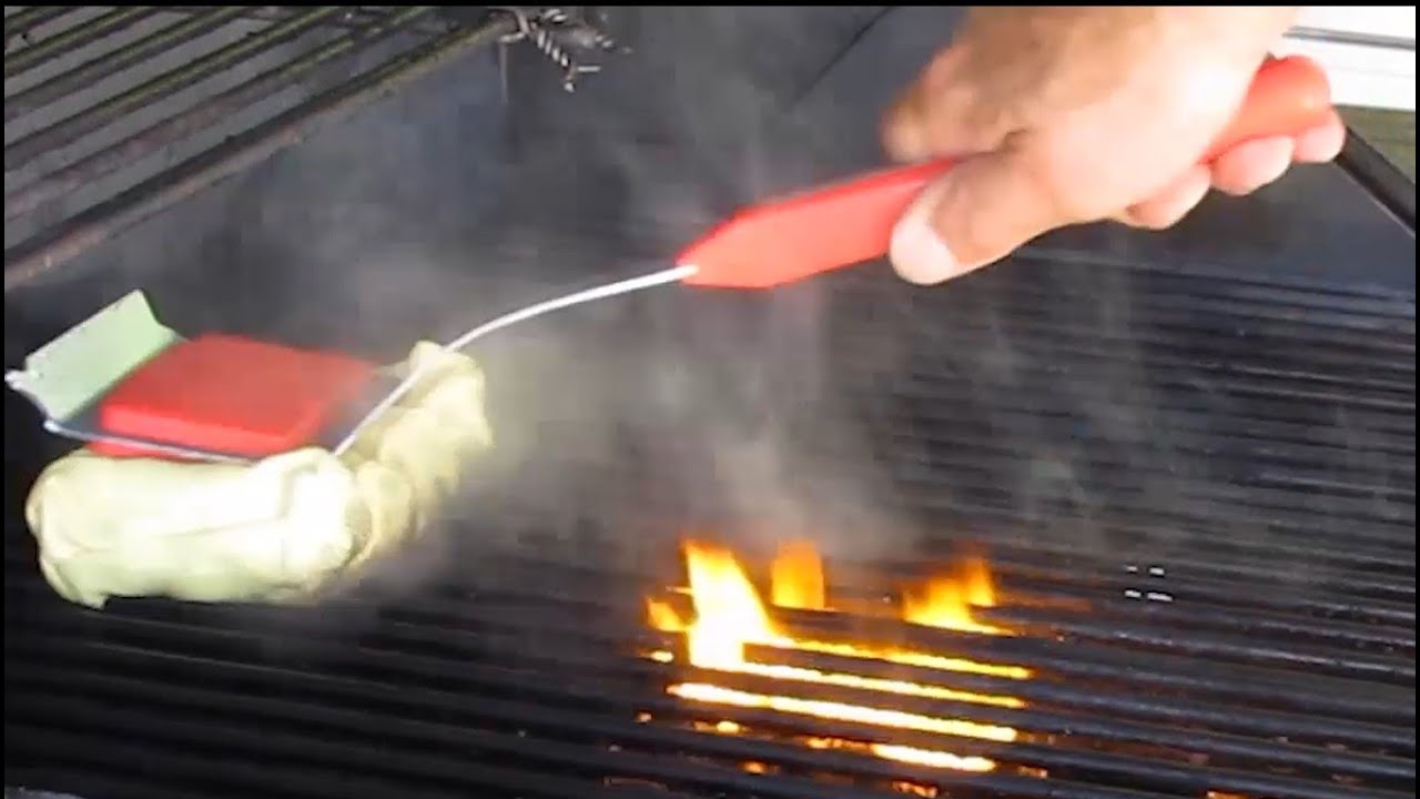 GrillArt Bristle-Free BBQ Brush - Safe & Effective Cleaning!
