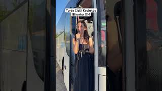 Her Durakta Annemi Beklememiz Şaka Mı