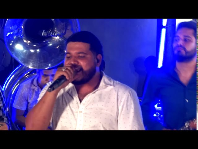 El Chereke (En Vivo) - Banda Corona Del Rey