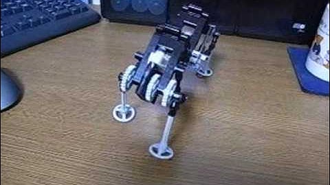 Lego Technic M 4 legs Walking Robot.wmv