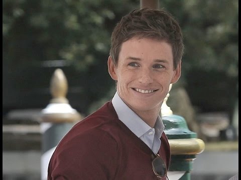 THE DANISH GIRL-cast and fans-Eddie Redmayne Alicia Vikander Amber ...