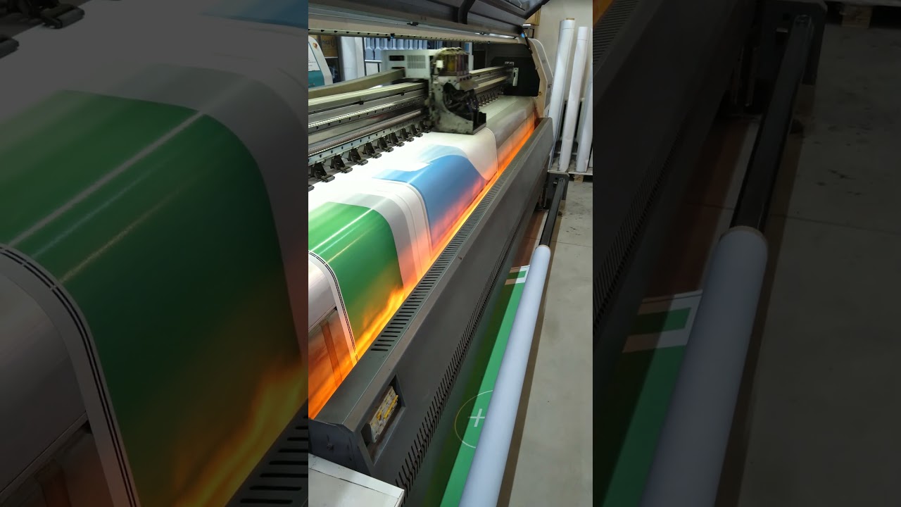 Широкоформатная печать на Блюбэк  