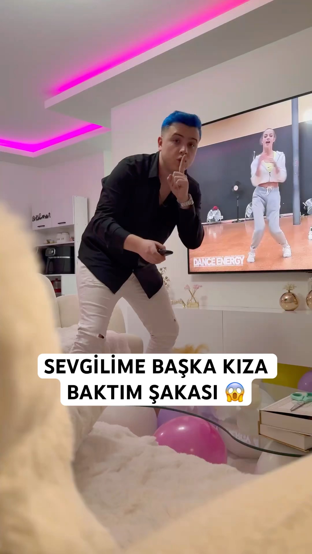Semih Varol | SEVGİLİME EFSANE KOMİK ŞAKA?? | #semihvarol #shorts