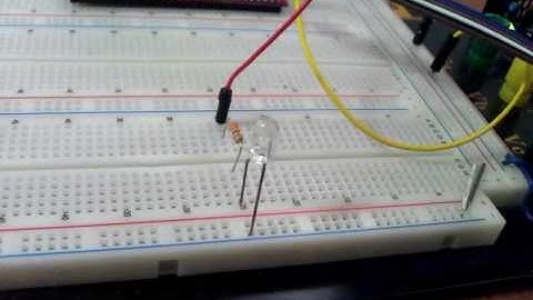 [AVR] PWM을 이용하여 LED 밝기 조절하기
