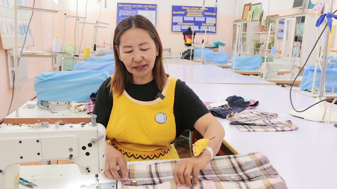 Ховд аймаг дахь Хөгжил политехник коллежийн багш С. Отгонжаргал-