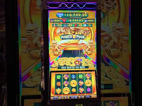 Yachtzilla live in Las Vegas
