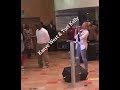 Capture de la vidéo Kanye West, Tori Kelly, Jason White & The Samples “Sunday Service” At California Worship Center