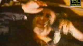 TLC - No Scrubs vs The Cure