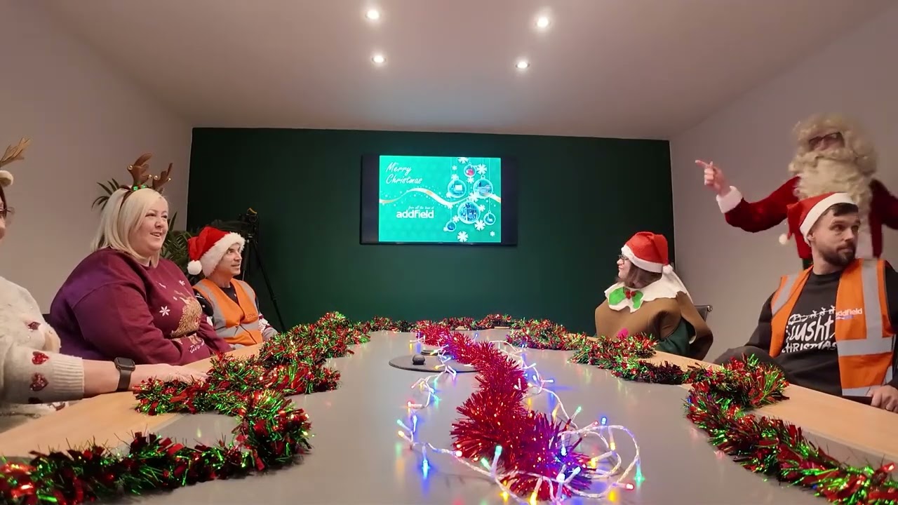 Santa Streams - Santa Claus Visits Addfield projects at Christmas Part 4