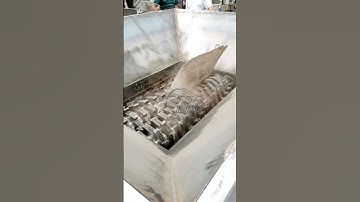 scrap wire cars tire metal shredders crushing plastic crusher machine textile shredding machine