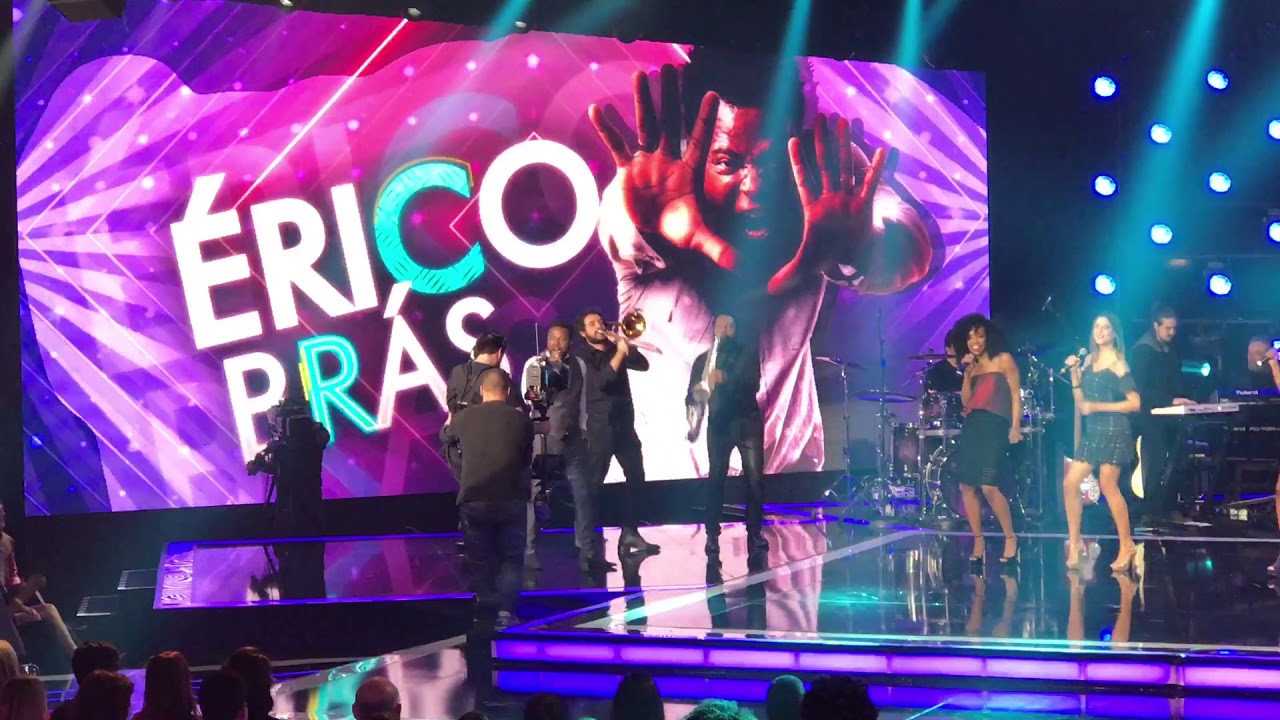 Érico Brás canta 'Uptown Funk' de Bruno Mars