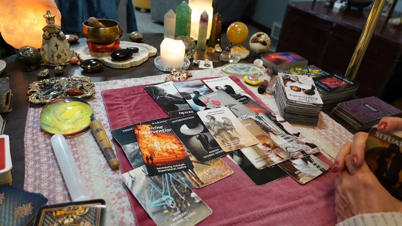 УЖАСНОЕ РАЗРЫВ ПРОИСХОДИТ СЕГОДНЯ!! ВАШЕ ИМЯ ВСПОМНЕНО! Кармическая гонка преследует их!