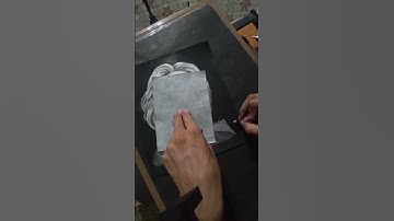 Hyperrealistic Portrait With Graphite & Charcoal #drawing #sketch