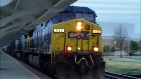 [CSXT]633 GE CW46AC Original Paint [YN2]& 4 Others Leads Q400-11 In Fay NC Headed NB