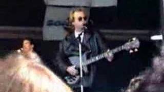 Download Lagu Level 42 - Forever Now MP3