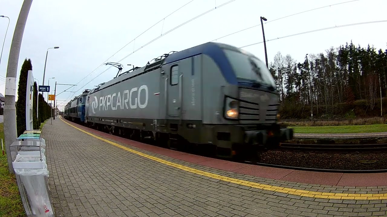 EU46-517 & ET22-1213 &  ET22-1017