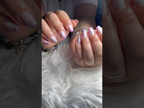 French nails & glitter 💅🏻 Unghie lilla 💜 #nails #gelnails #naildesign #nailart #glitternails @anna266071