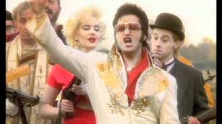 Elvis Presley sings the Red Dwarf theme