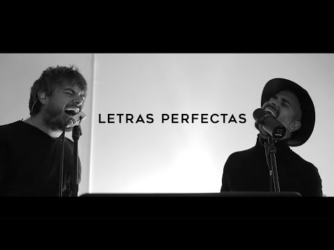 Efecto Pasillo - Letras perfectas ft. Despistaos (Videoclip Oficial)