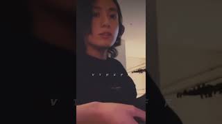 Jungkook singing Arabic lyrics of DREAMERS on WEVERSE LIVE🥰❤️ #bts #shorts #jungkook