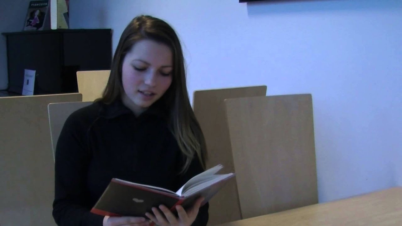 Diktopplesning med Kristine akkompagnert av Helene