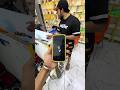 اليوم عطيت تلفونات واحد عنده واحد 13 احن متابعين 