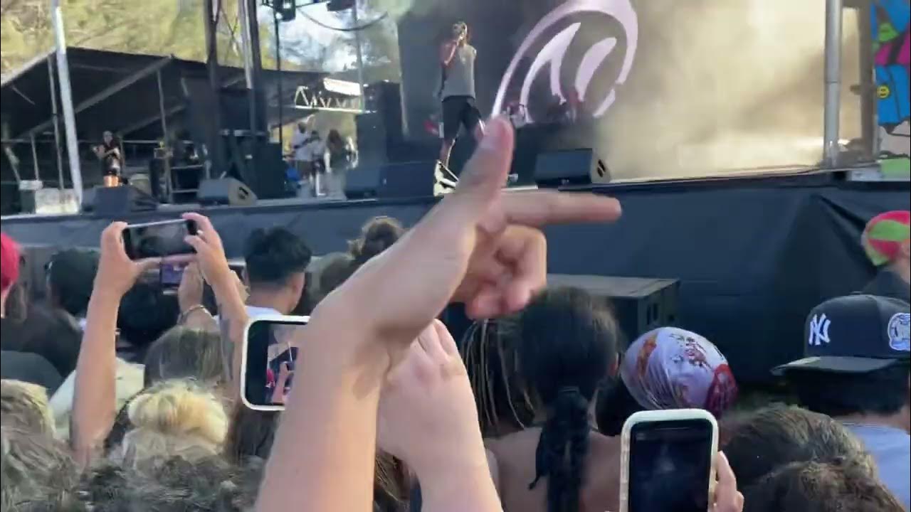 Zelooperz Battery Live at Smokers Fest for Teoni 🤪💅 YouTube