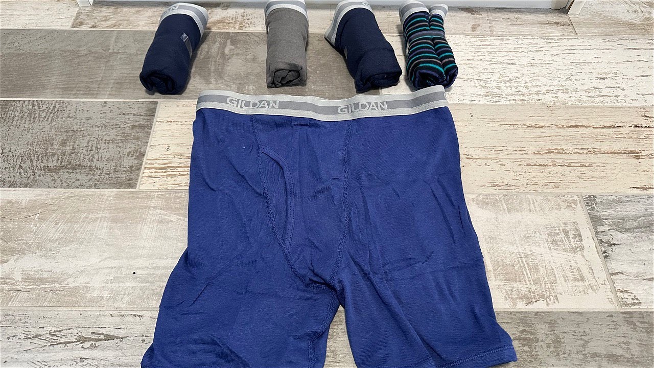 Gildan Men's 5 pack of Boxer Briefs Underwear 