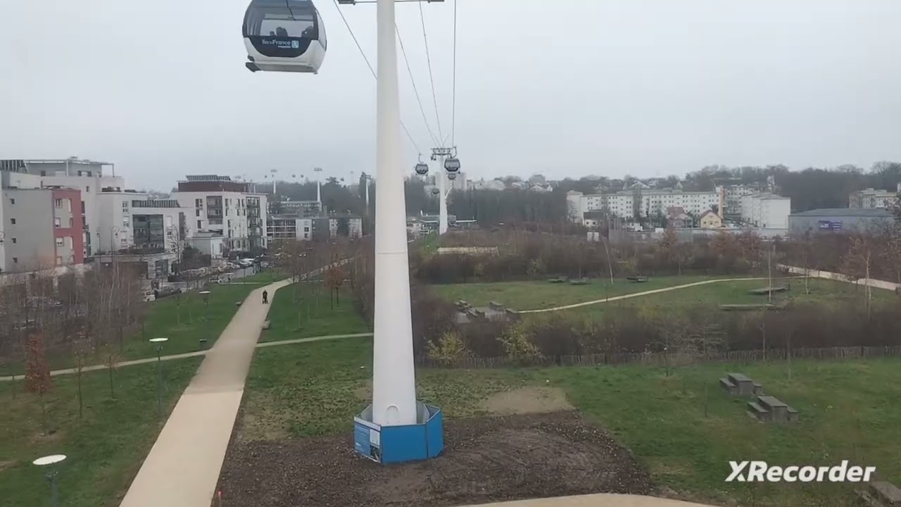 A bord d'un Téléphérique Câble C1 🚠 entre Créteil P du lac ➡️ Villeneuve ST Georges Villa Nova 