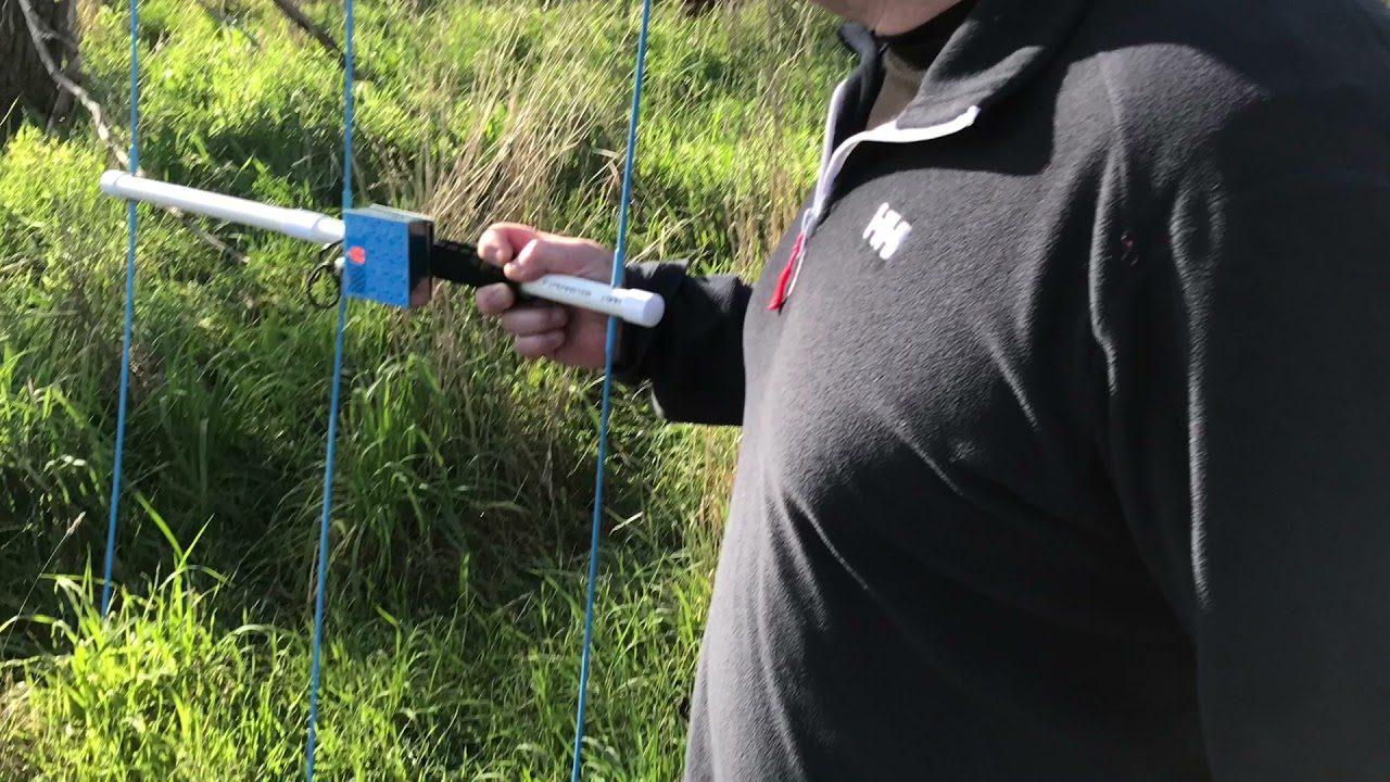 Myself Tom Vk3ftom and my dad went Foxhunting on 2m in Jells Park The frequency was 145.300mhz