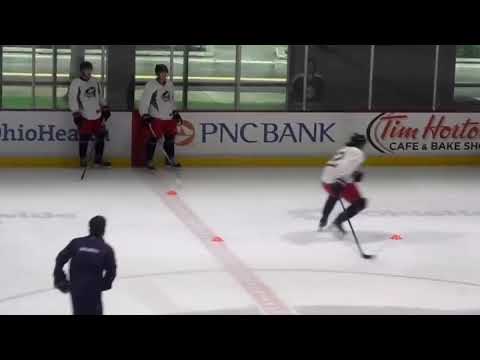 Minor hockey drill - simple agility skating by NHL players