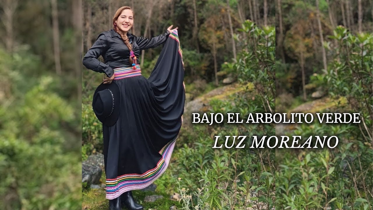 BAJO EL ARBOLITO VERDE - LUZ MOREANO