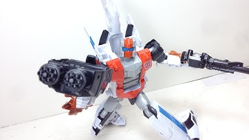 Alpha Bravo Transformers Generations Combiner Wars Review