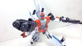 Alpha Bravo Transformers Generations Combiner Wars Review