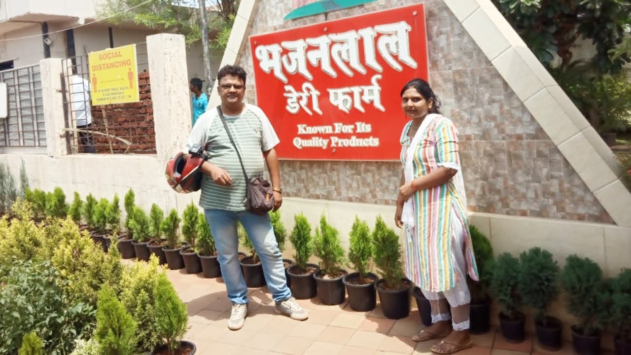 Bhajanlal Dairy Farm Chinchoti Vasai Mumbai Food Vlog BULLET DADA