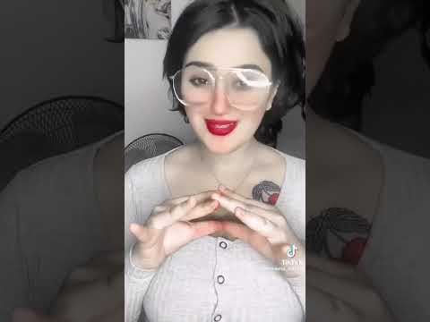 حبيبي وانت ماشي خد معاك حكايات