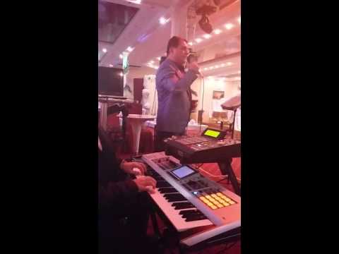 Альберт Гюрджян(Або Кировабадский) - Сурб саркис. г.Пятигорск ресторан Наири.(армянская музыка).