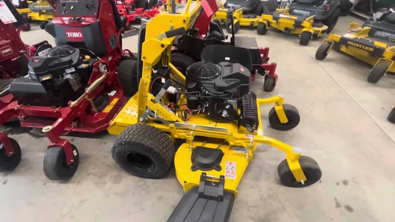 STAND ON MOWERS ‼️ TORO GRANDSTAND OR HUSTLER SURFER PRO WHICH ONE IS A BETTER DEAL❓