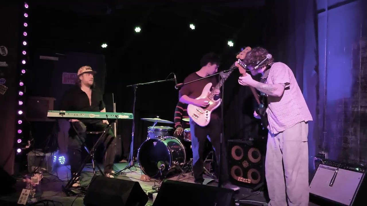 Sol Parade - LIVE @ Tip Top Cafe (Full Show)