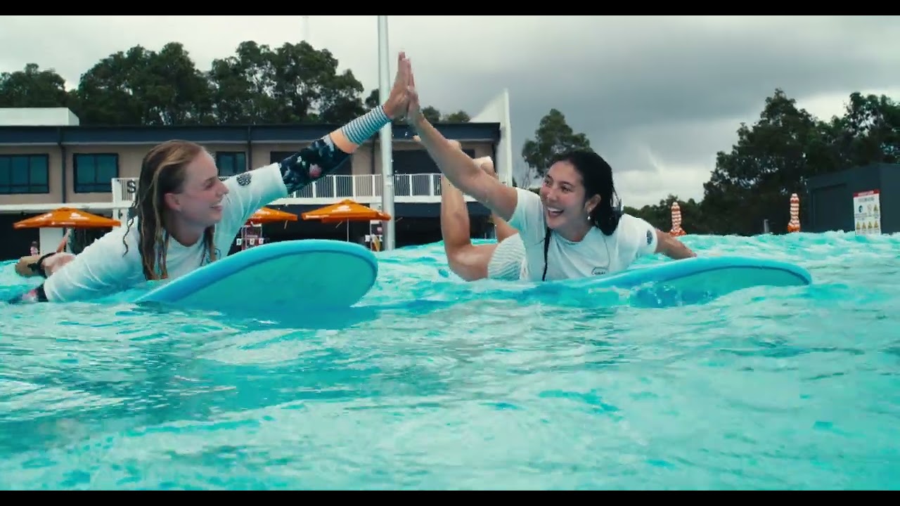 Beginner Surf Lessons at URBNSURF