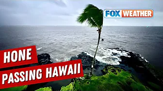 Hurricane Hone Continues To Brush By Hawaii As Category 1 Storm thumbnail