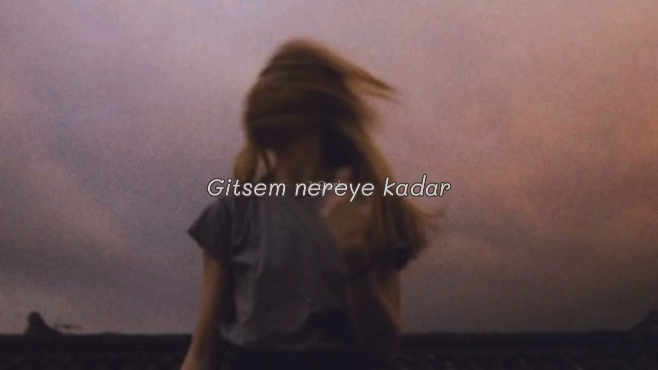 Selin Geçit-Bir Derdim Var Artık (Şarkı Sözleri/Lyric Video) #lyrics