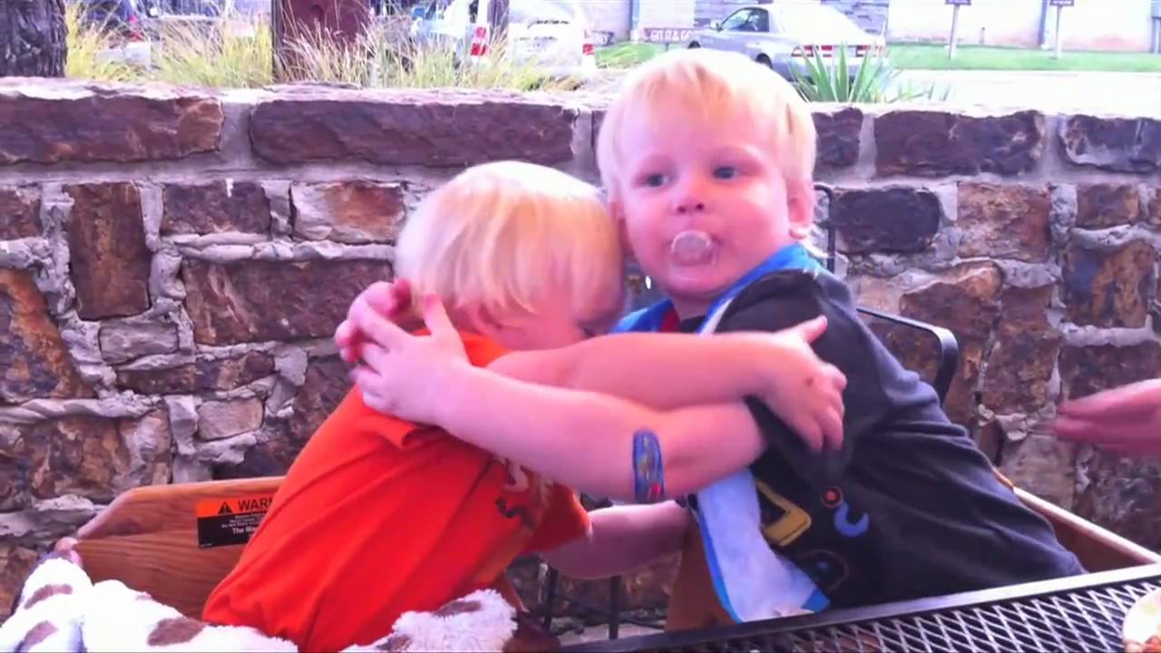 camera iphone 8 plus apk Little Hills and Little Beams Feeling the Love - 10.17.10