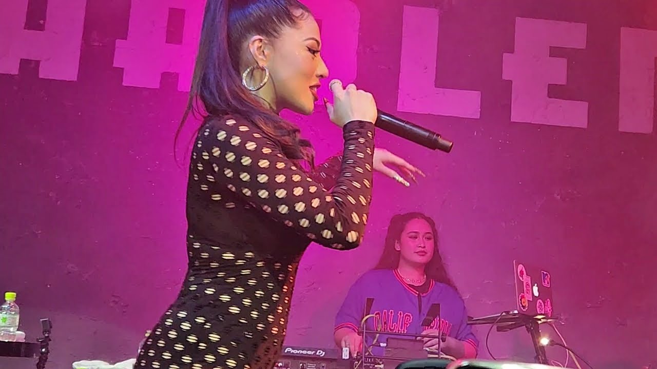 MaRI､｢Rich Dick｣｢マジイキそう｣｢BUM BUM｣などビッチソング満載のライブ!