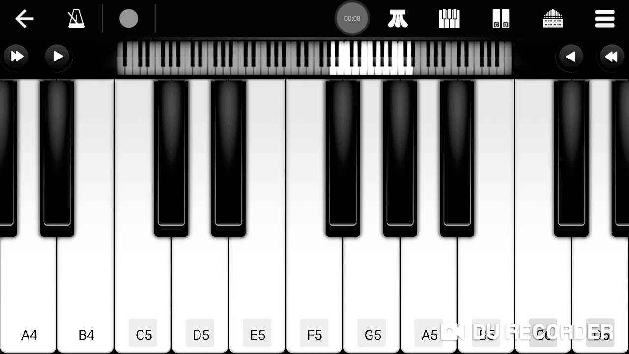 عزف ترنيمة أيها الفخاري الأعظم