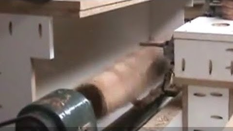 CRAZY Router Lathe 2. Making square legs!!!!